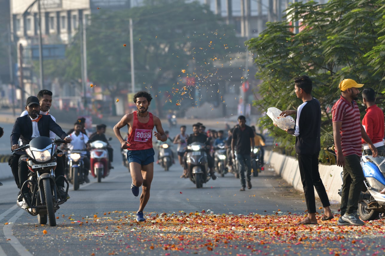 Marathon Crowd